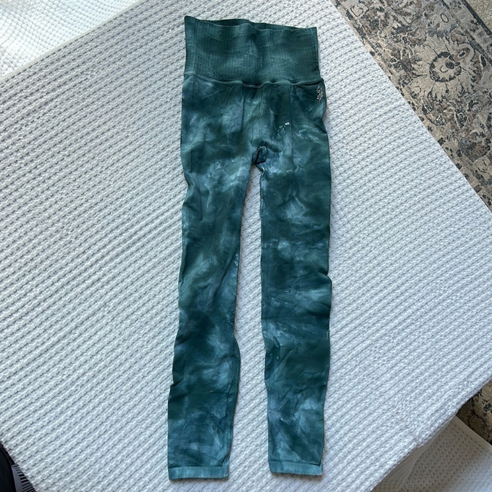FP Movement by Free People Good Karma Tie Dye Leggings Size XS